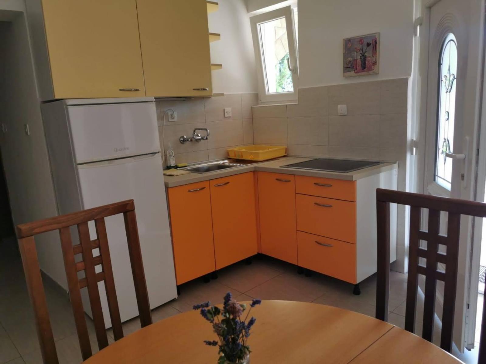 And Apartment Njivice