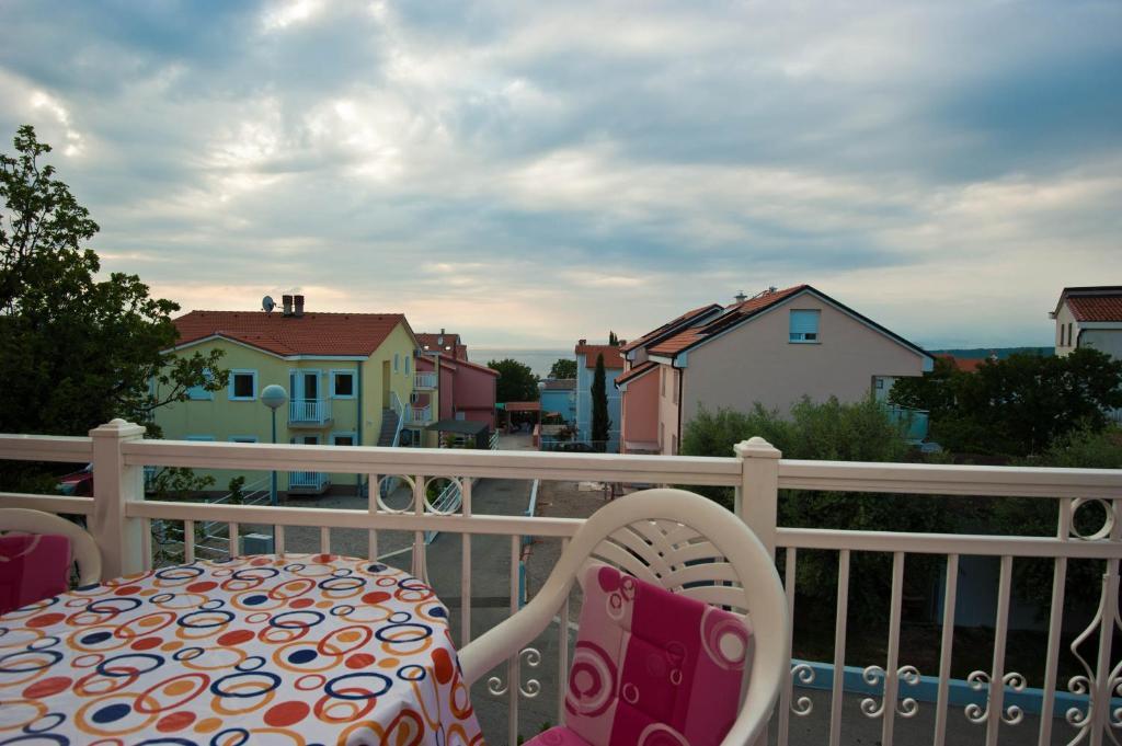 And Apartment Njivice